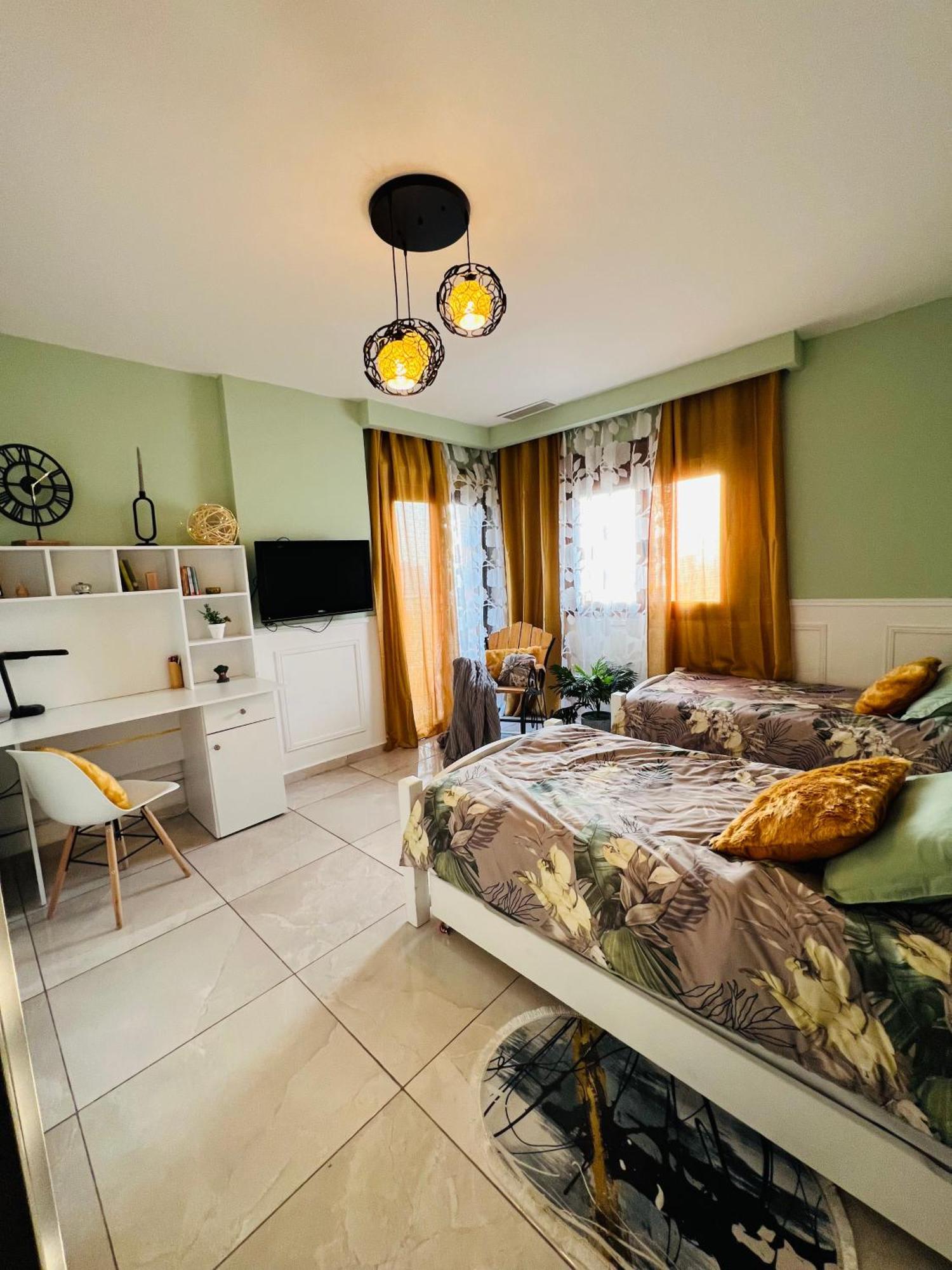 Attention Payement A La Reservation En Euros Oran Exterior photo